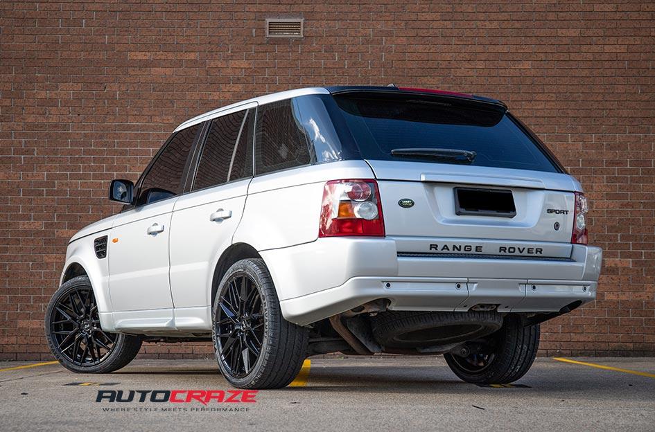 RANGE-ROVER-SPORTS-GAMMA-MATTE-BLACK